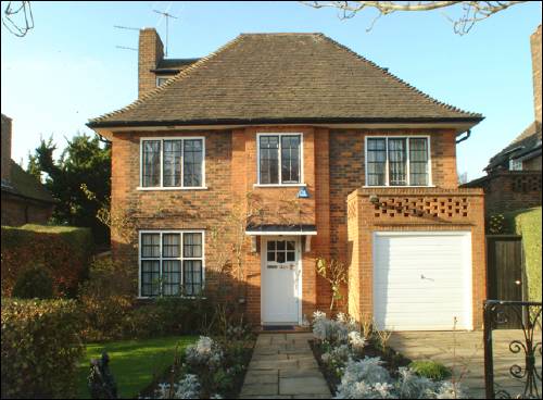 29 Maurice Walk